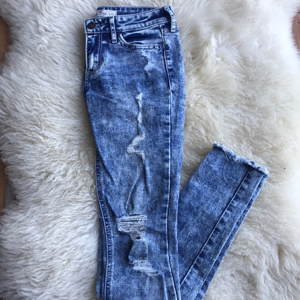 Hollister jeans